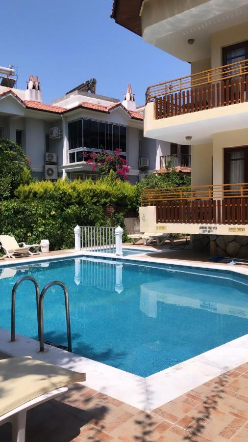 Uestuen Apart Marmaris Eksteriør billede