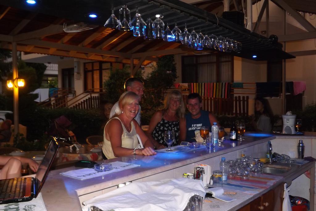 Uestuen Apart Marmaris Eksteriør billede